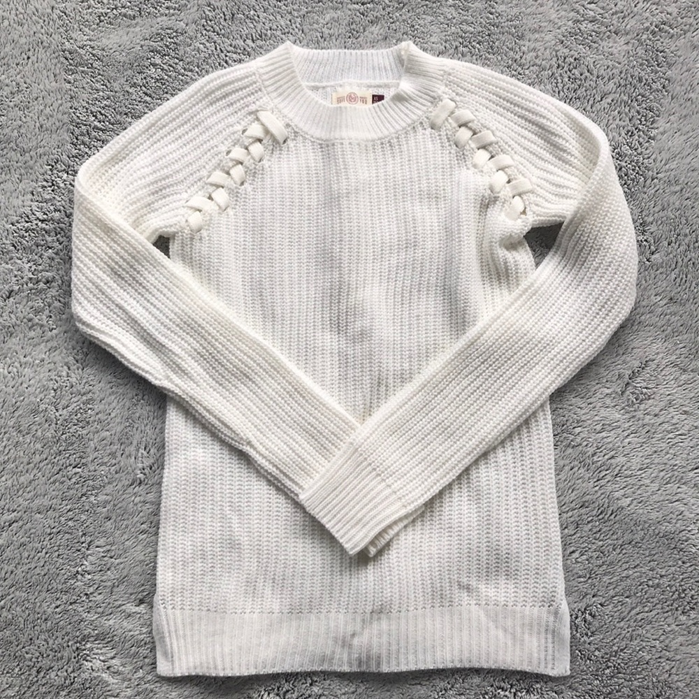 White sweater—beautiful! “Lacing” at shoulder.